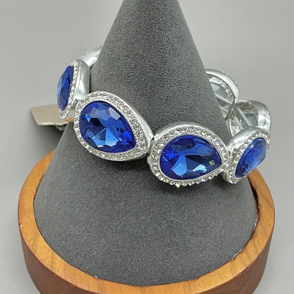 Monet Bracelet Blue Crystal Rhinestone Silver Tone Teardrop Stretch 7" Womens